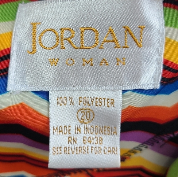 Vintage Jordan Woman Multicolored Chevron Top - Picture 4 of 6